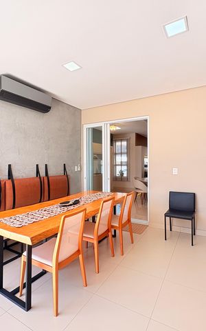 Casa de condomínio à venda com 193m², 3 quartos e 2 vagasChurrasqueira