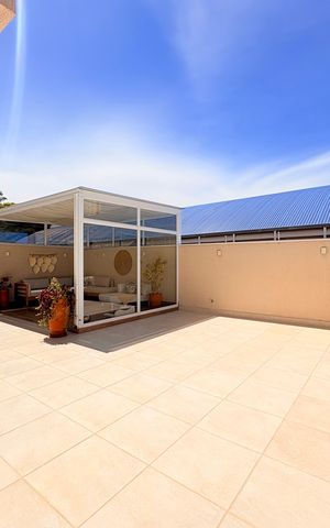 Casa de condomínio à venda com 193m², 3 quartos e 2 vagasQuintal