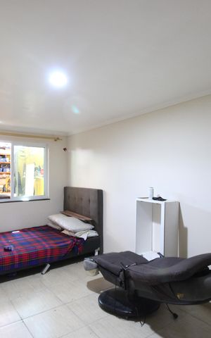 Casa à venda com 84m², 1 quarto e 2 vagasQuarto