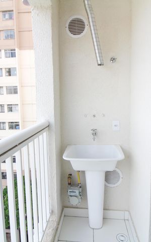 Studio à venda com 29m², 1 quarto e sem vaga Studio à venda com 29m², 1 quarto e sem vagaSala/Quarto - Varanda