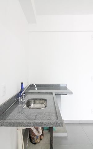 Studio à venda com 29m², 1 quarto e sem vaga Studio à venda com 29m², 1 quarto e sem vagaCozinha
