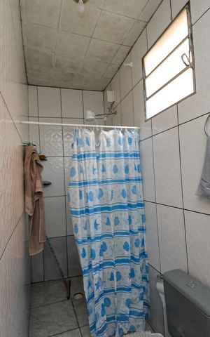 Casa à venda com 150m², 5 quartos e 2 vagas Casa à venda com 150m², 5 quartos e 2 vagasBanheiro de serviço