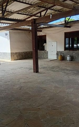 Casa para alugar com 1200m², 6 quartos e 8 vagas Casa para alugar com 1200m², 6 quartos e 8 vagasÁrea Comum