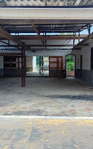 Casa para alugar com 1200m², 6 quartos e 8 vagas