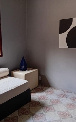 Casa para alugar com 1200m², 6 quartos e 8 vagas Casa para alugar com 1200m², 6 quartos e 8 vagasQuarto