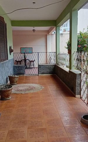 Casa para alugar com 1200m², 6 quartos e 8 vagas Casa para alugar com 1200m², 6 quartos e 8 vagasÁrea Comum