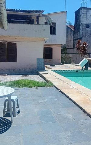 Casa para alugar com 1200m², 6 quartos e 8 vagas Casa para alugar com 1200m², 6 quartos e 8 vagasÁrea Comum