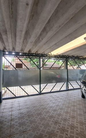 Casa à venda com 160m², 3 quartos e 3 vagas Casa à venda com 160m², 3 quartos e 3 vagasGaragem