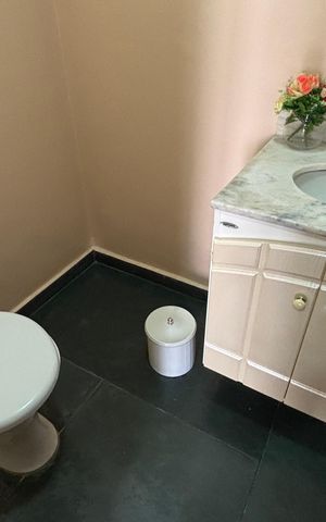Apartamento à venda com 144m², 3 quartos e 2 vagasLavabo