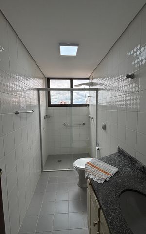 Apartamento à venda com 144m², 3 quartos e 2 vagasBanheiro