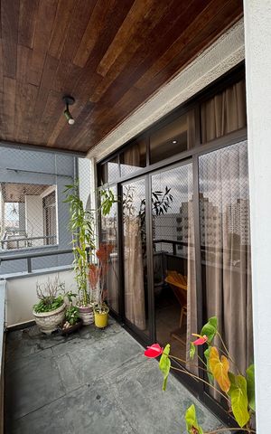 Apartamento à venda com 144m², 3 quartos e 2 vagasSala - Sala de Jantar Varanda