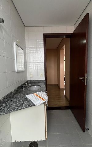 Apartamento à venda com 144m², 3 quartos e 2 vagasBanheiro