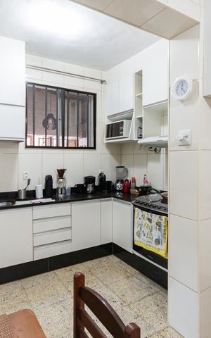 Casa à venda com 200m², 3 quartos e 2 vagasCozinha
