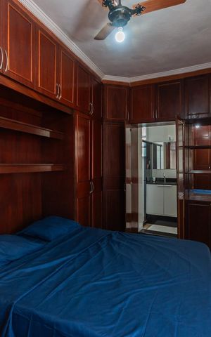 Casa à venda com 200m², 3 quartos e 2 vagasSuíte