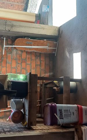 Casa à venda com 99m², 2 quartos e 2 vagas