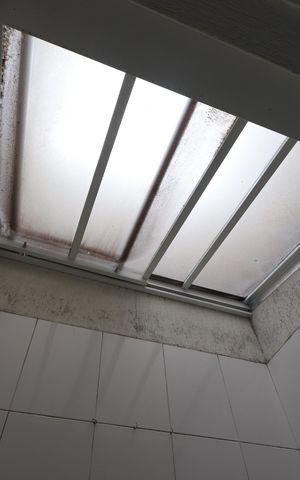 Casa de condomínio à venda com 69m², 2 quartos e 1 vagaTeto escamoteável