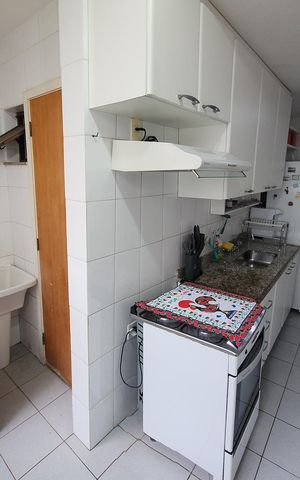 Apartamento à venda com 103m², 3 quartos e 2 vagas Apartamento à venda com 103m², 3 quartos e 2 vagasÁrea de Serviço