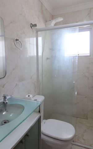 Casa para alugar com 80m², 2 quartos e sem vagaBanheiro