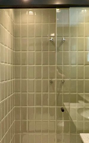 Studio à venda com 43m², 1 quarto e sem vaga Studio à venda com 43m², 1 quarto e sem vagaBanheiro
