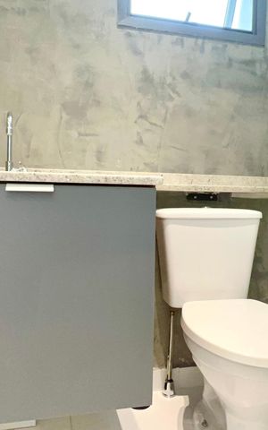 Studio à venda com 43m², 1 quarto e sem vaga Studio à venda com 43m², 1 quarto e sem vagaBanheiro