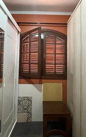 Casa à venda com 220m², 3 quartos e 2 vagas