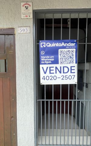 Casa à venda com 220m², 3 quartos e 2 vagas