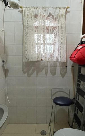 Casa à venda com 220m², 3 quartos e 2 vagas