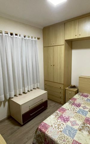Casa à venda com 220m², 3 quartos e 2 vagas