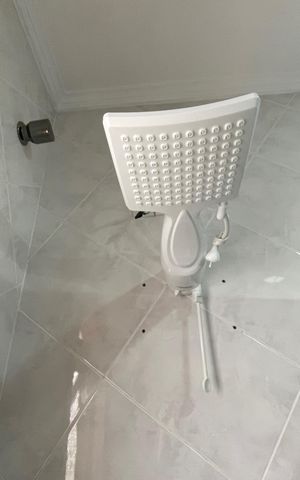 Casa à venda com 220m², 3 quartos e 2 vagas
