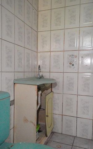 Casa à venda com 240m², 3 quartos e 1 vagaBanheiro 2
