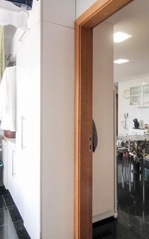 Apartamento à venda com 147m², 3 quartos e 3 vagas Apartamento à venda com 147m², 3 quartos e 3 vagasÁrea de Serviço
