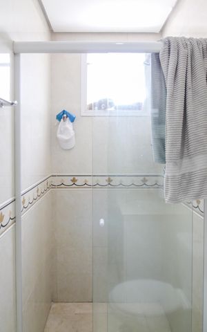 Apartamento à venda com 147m², 3 quartos e 3 vagas Apartamento à venda com 147m², 3 quartos e 3 vagasBanheiro Quarto Suíte 2