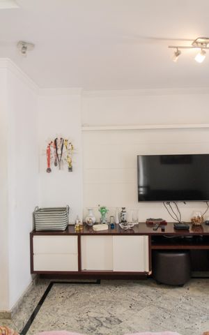 Apartamento à venda com 147m², 3 quartos e 3 vagas Apartamento à venda com 147m², 3 quartos e 3 vagasSala