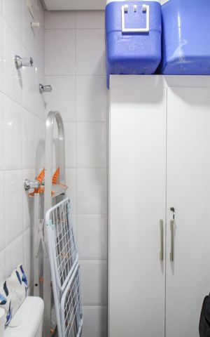 Apartamento à venda com 147m², 3 quartos e 3 vagas Apartamento à venda com 147m², 3 quartos e 3 vagasÁrea de Serviço - Banheiro