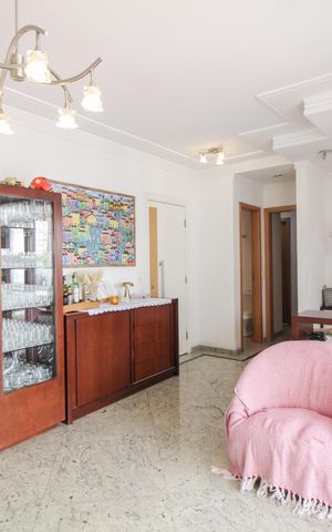Apartamento à venda com 147m², 3 quartos e 3 vagas Apartamento à venda com 147m², 3 quartos e 3 vagasSala