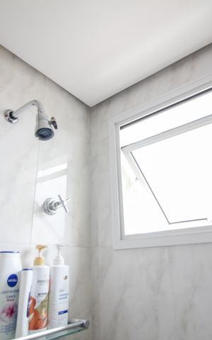 Apartamento à venda com 147m², 3 quartos e 3 vagas Apartamento à venda com 147m², 3 quartos e 3 vagasBanheiro Quarto Suíte 1