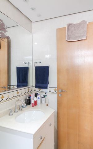 Apartamento à venda com 147m², 3 quartos e 3 vagas Apartamento à venda com 147m², 3 quartos e 3 vagasBanheiro Quarto Suíte 2