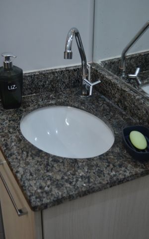 Casa à venda com 100m², 3 quartos e 2 vagasBanheiro Social