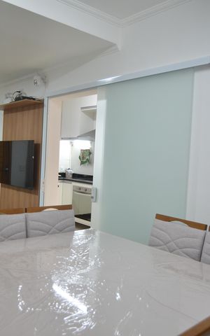 Casa à venda com 100m², 3 quartos e 2 vagasSala