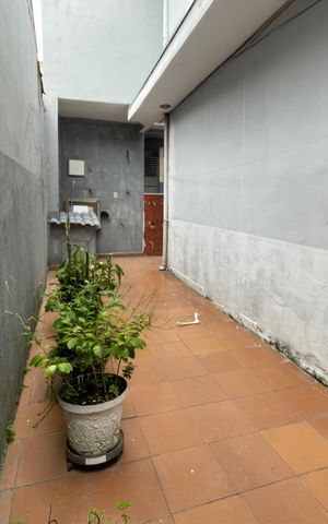 Casa para alugar com 48m², 1 quarto e sem vaga