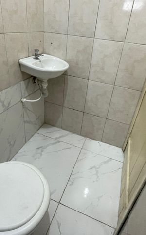 Casa para alugar com 48m², 1 quarto e sem vaga