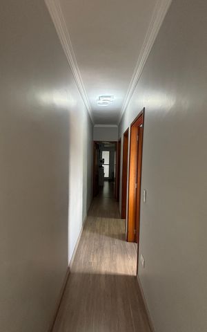 Apartamento à venda com 162m², 3 quartos e 2 vagas Apartamento à venda com 162m², 3 quartos e 2 vagasCorredor