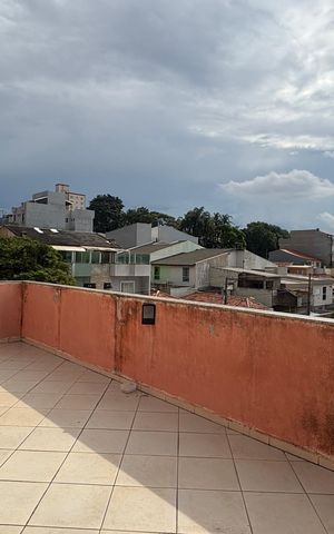 Apartamento à venda com 162m², 3 quartos e 2 vagas Apartamento à venda com 162m², 3 quartos e 2 vagasCobertura