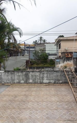Casa para alugar com 225m², 2 quartos e 2 vagas Casa para alugar com 225m², 2 quartos e 2 vagasVaranda do Quarto