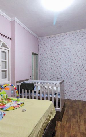 Casa à venda com 5m², 6 quartos e 2 vagas Casa à venda com 5m², 6 quartos e 2 vagasSuíte Casa 1