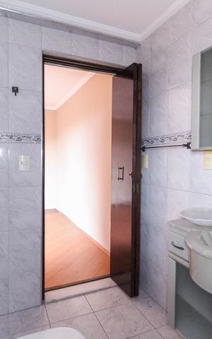 Casa à venda com 68m², 2 quartos e 1 vaga Casa à venda com 68m², 2 quartos e 1 vagaBanheiro da Suíte