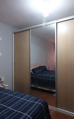 Casa à venda com 216m², 2 quartos e 4 vagasSuíte 2