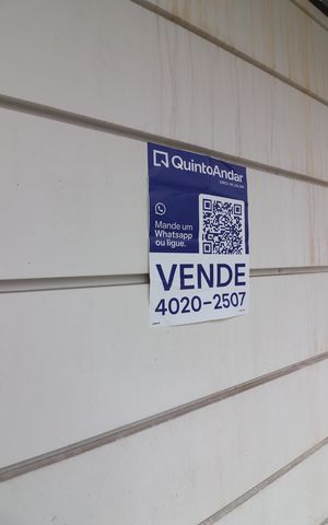 Casa à venda com 216m², 2 quartos e 4 vagasPlaca 