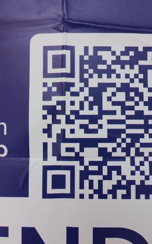Casa à venda com 216m², 2 quartos e 4 vagasQR CODE 