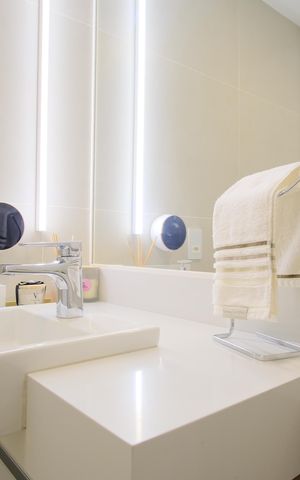 Apartamento à venda com 69m², 2 quartos e 2 vagasBanheiro Social